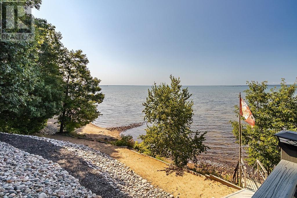 Photo 2 of 30 Pinder Dr, Sault Ste Marie ON