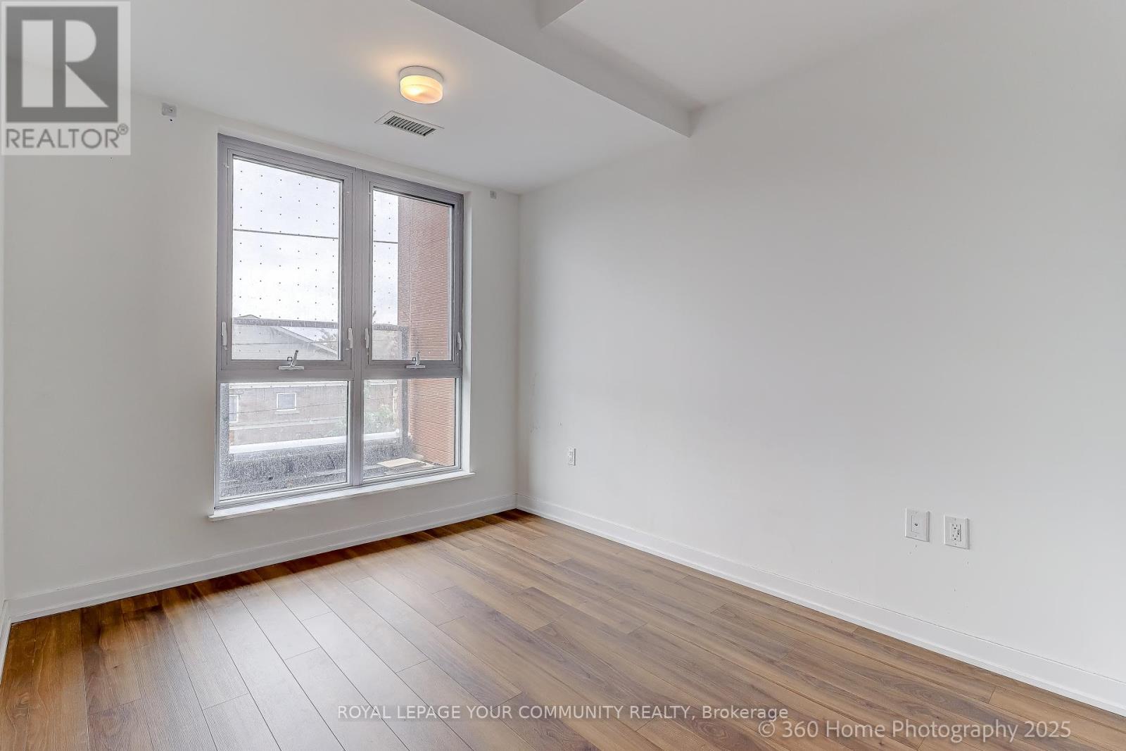 Photo 20 of 506 2433 Dufferin Street, Toronto ON