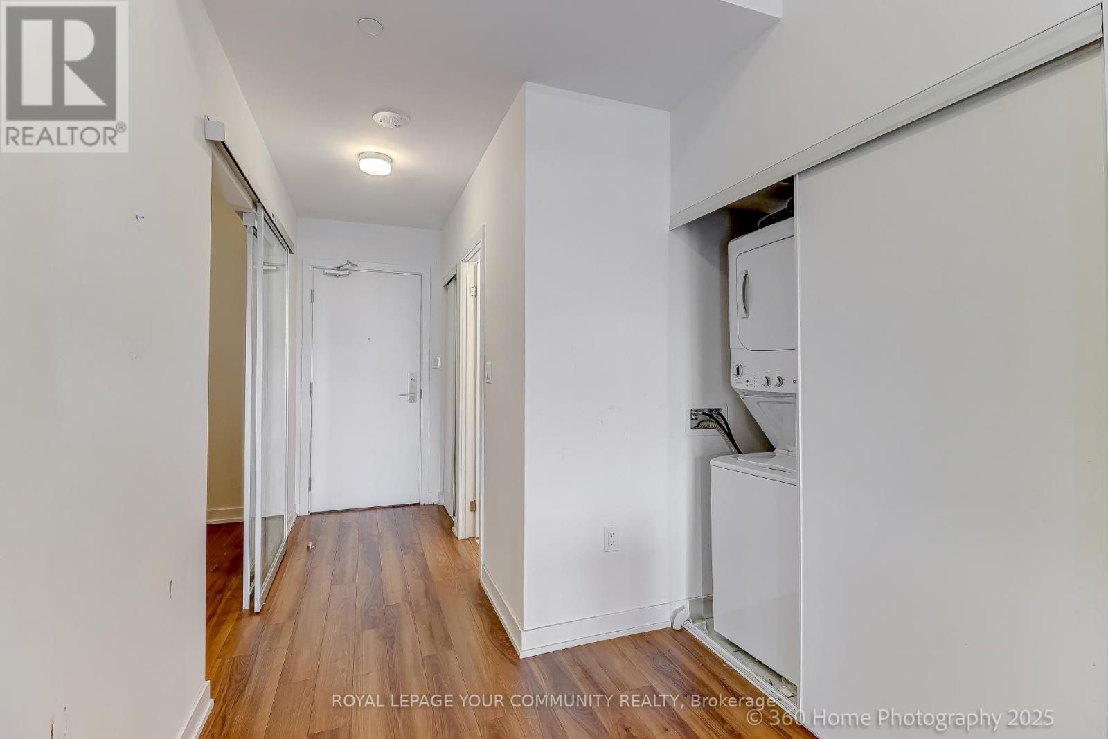 Photo 23 of 506 2433 Dufferin Street, Toronto ON