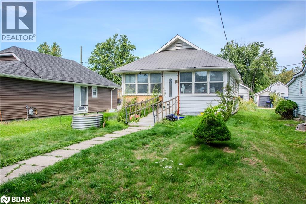 Photo 2 of 1056 Wood Street, Churchill ON