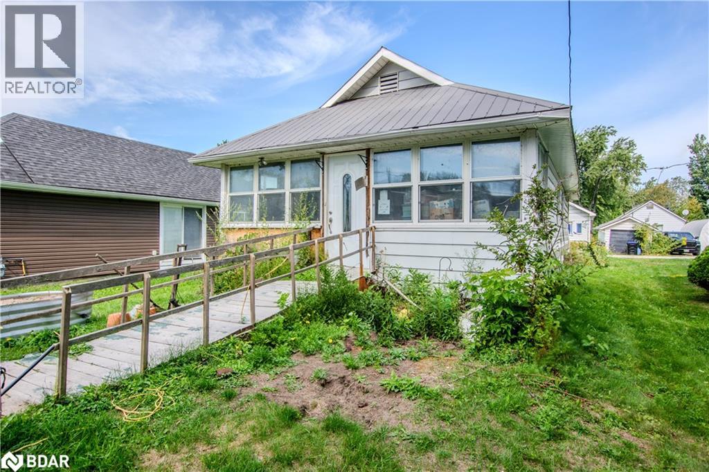 Photo 6 of 1056 Wood Street, Churchill ON