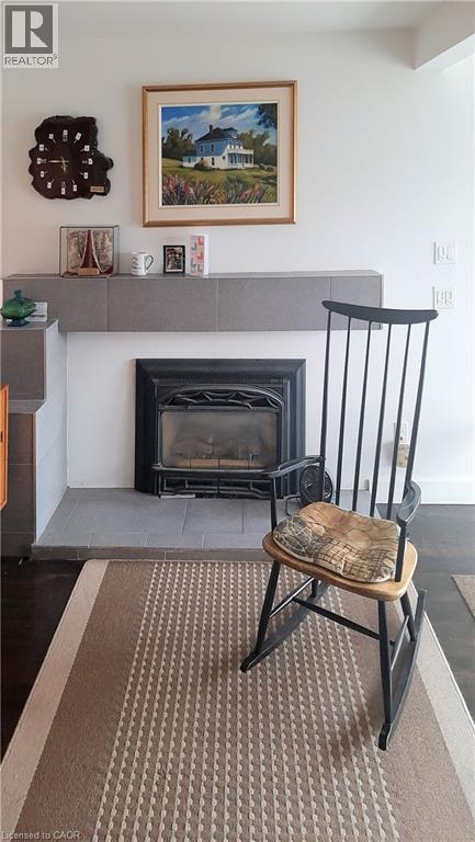 Photo 23 of 976 Stone Church Road E, Hamilton ON