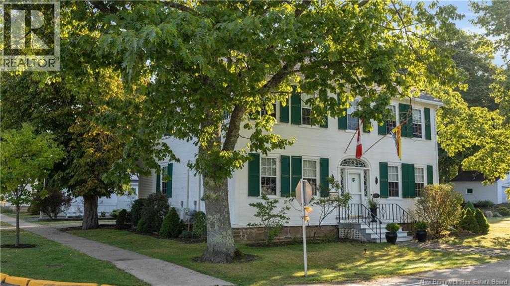 204 MONTAGUE STREET - 2
