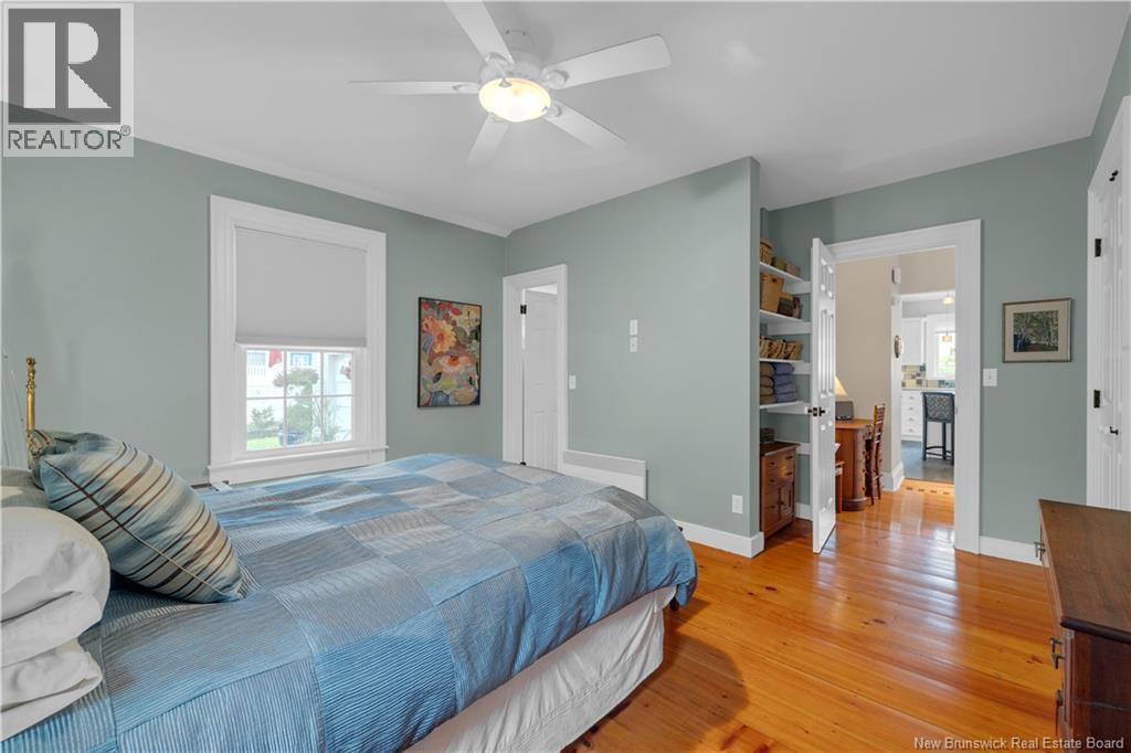204 MONTAGUE STREET - 13