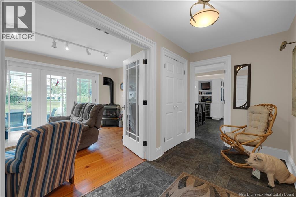 204 MONTAGUE STREET - 14