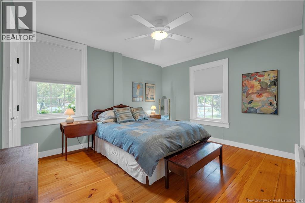 204 MONTAGUE STREET - 11