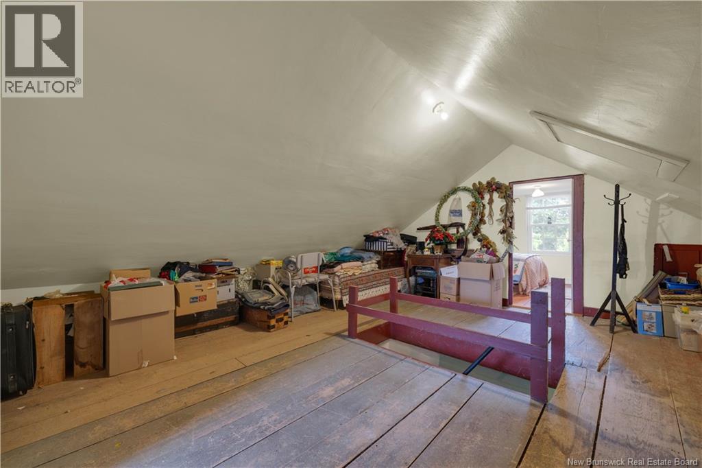 204 MONTAGUE STREET - 27