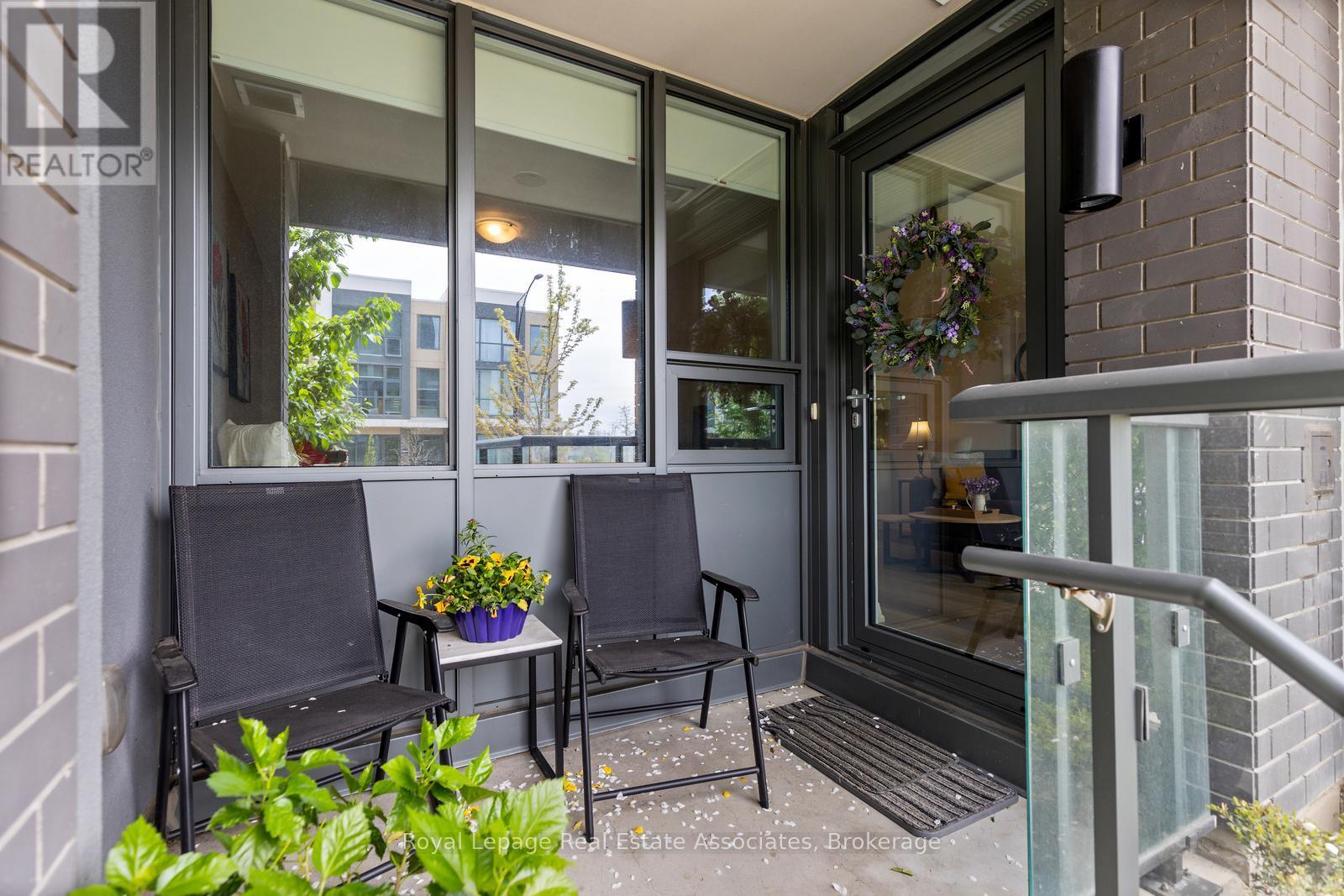 Photo 4 of 111 5025 Four Springs Avenue, Mississauga ON