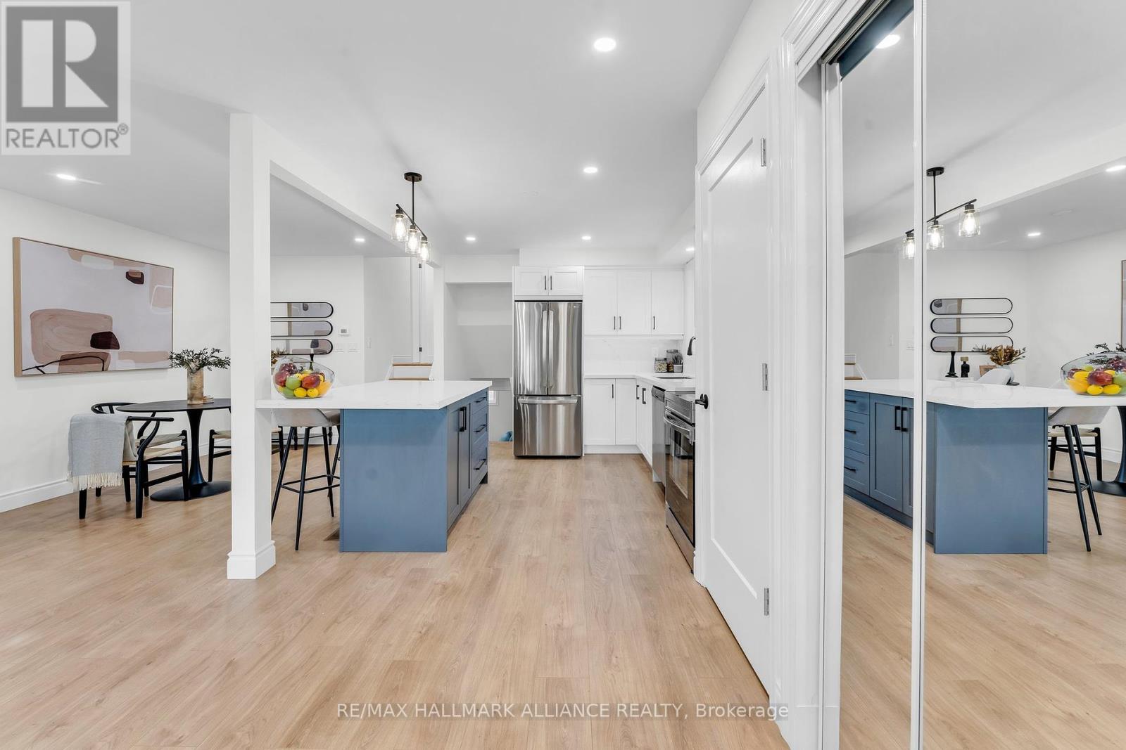 Photo 4 of Main 9 Piper Place, Hamilton ON