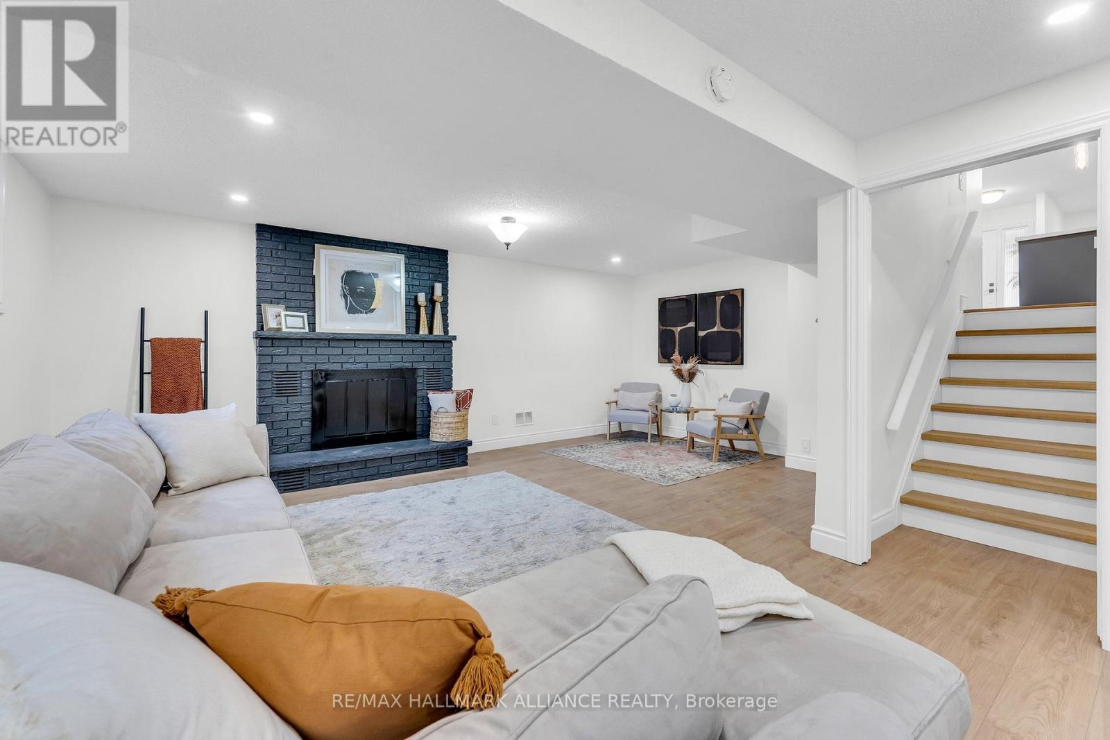 Photo 2 of Basement 9 Piper Place, Hamilton ON