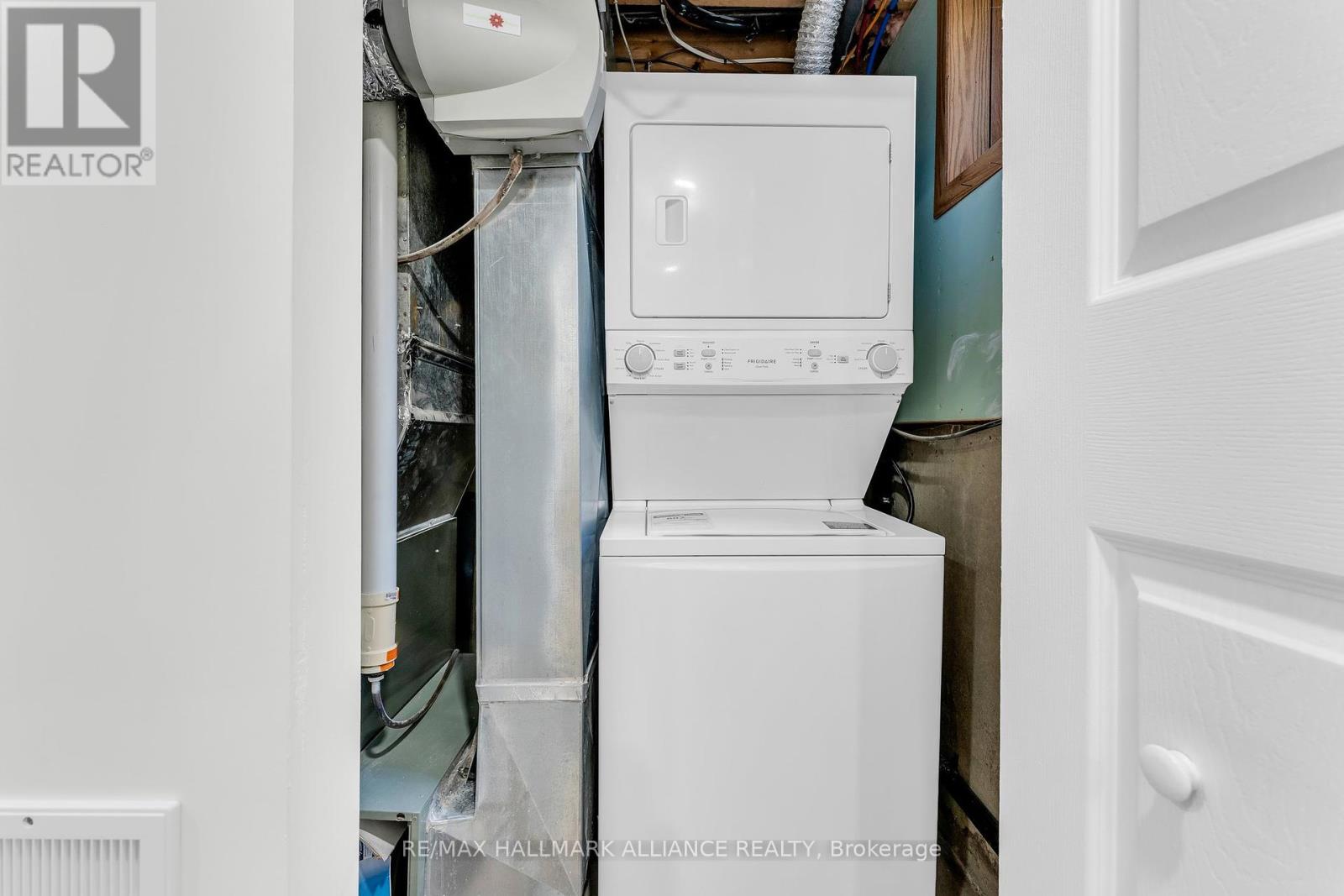 Photo 21 of Basement 9 Piper Place, Hamilton ON