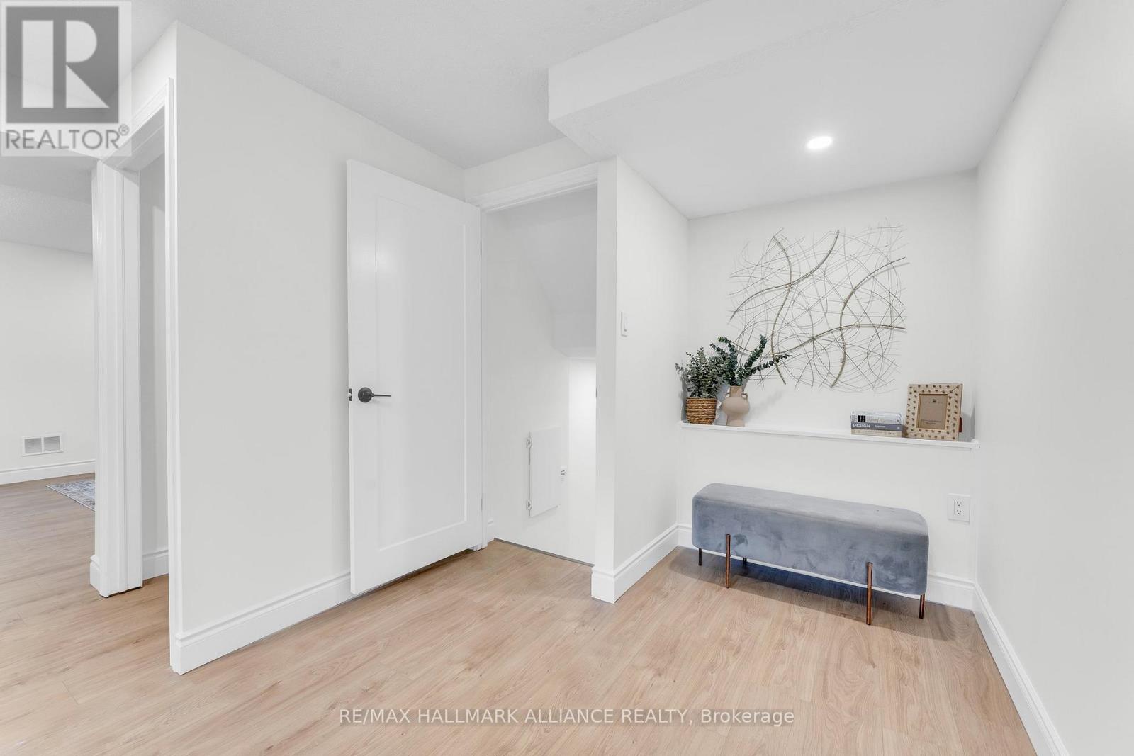 Photo 8 of Basement 9 Piper Place, Hamilton ON