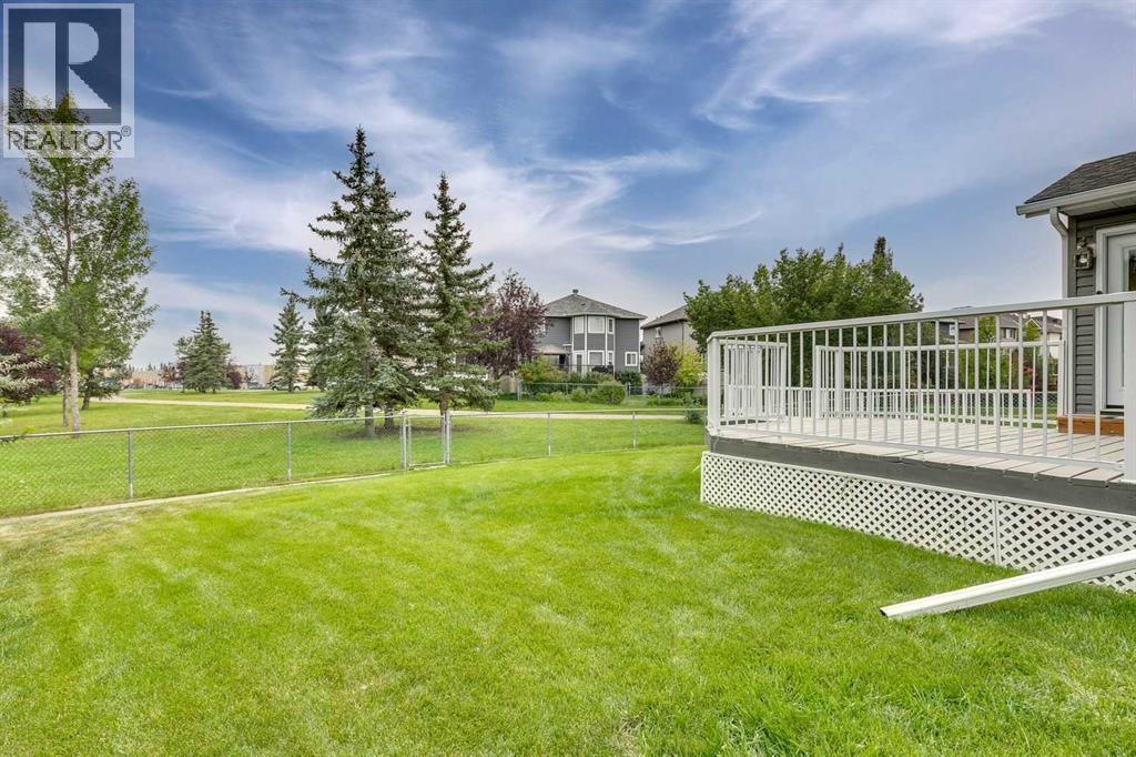 Photo 30 of 54 Somerset Way Sw, Calgary AB
