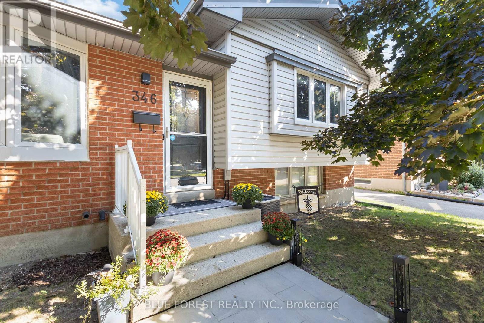 Photo 1 of 346 Blackacres Boulevard, London North ON