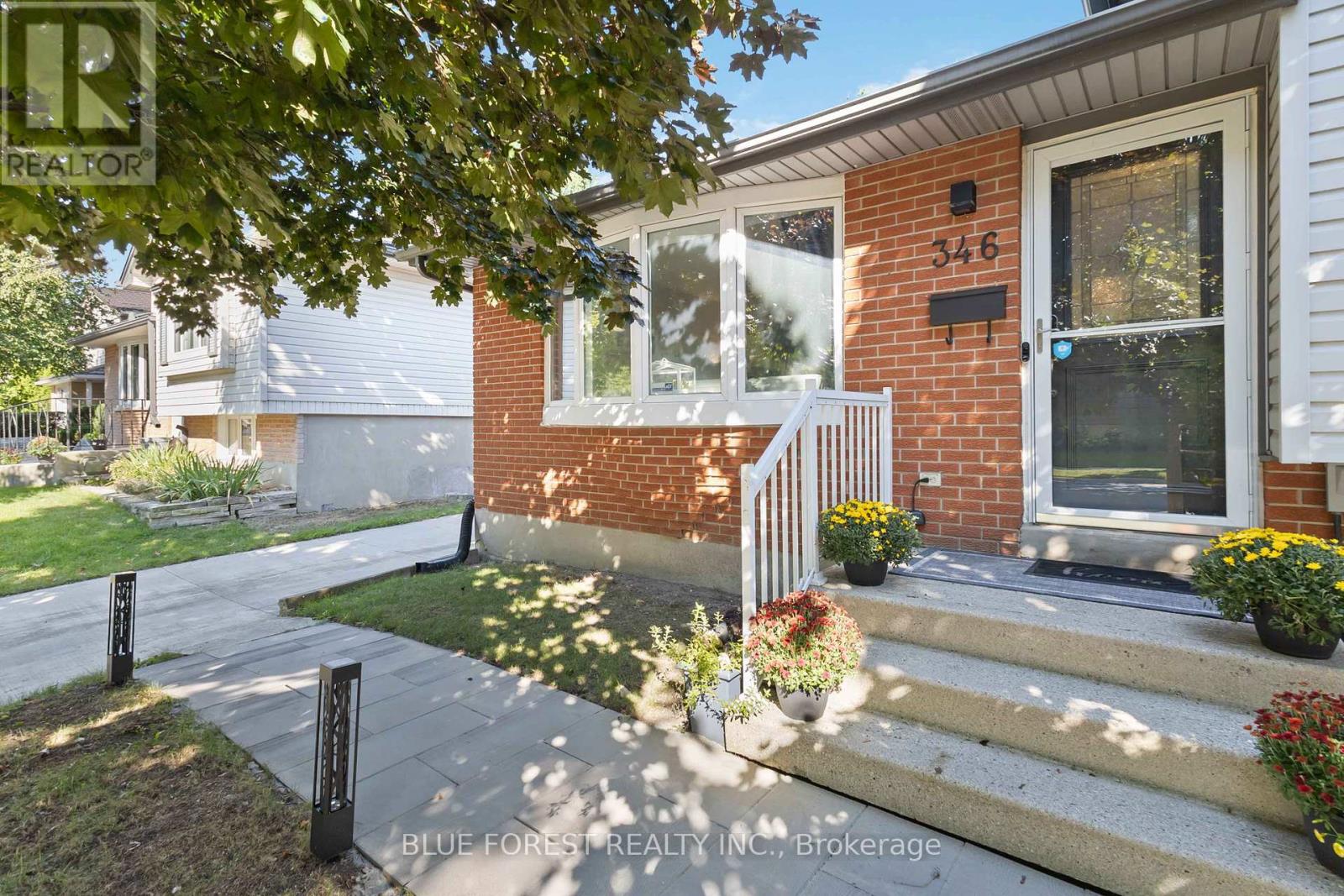 Photo 38 of 346 Blackacres Boulevard, London North ON