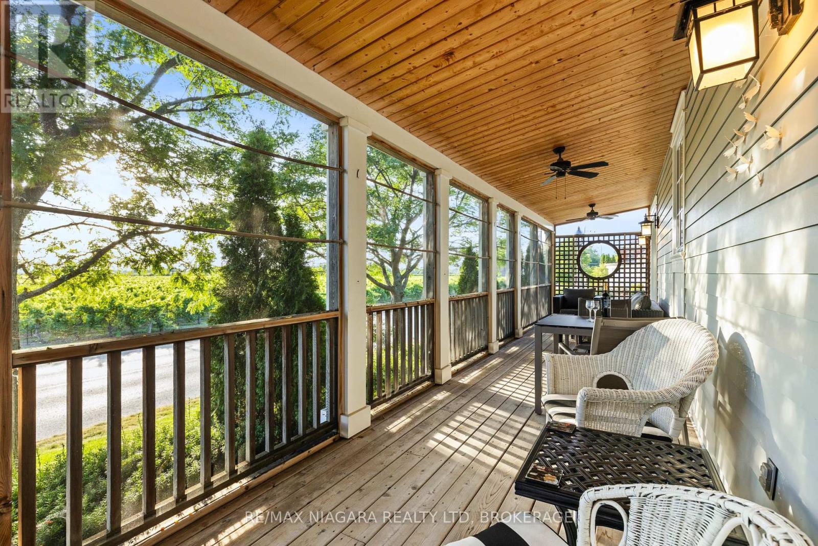 Photo 5 of 39 Colonel Cohoe Street, Niagaraonthelake ON