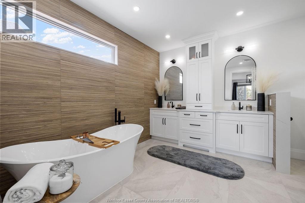 Photo 19 of 4450 Caterina Crescent, Lasalle ON