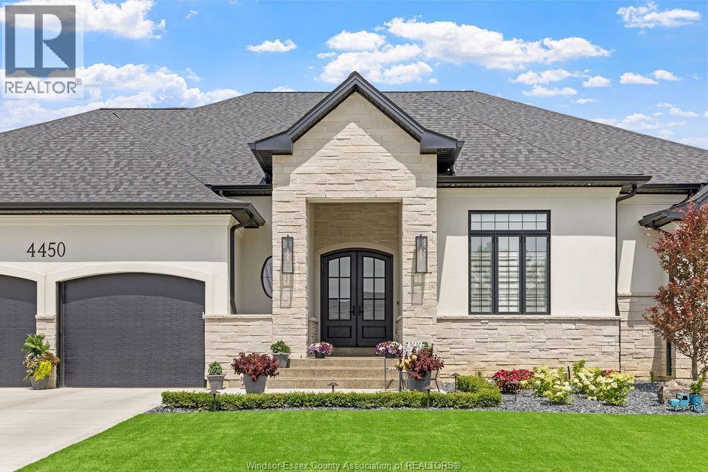 Photo 3 of 4450 Caterina Crescent, Lasalle ON