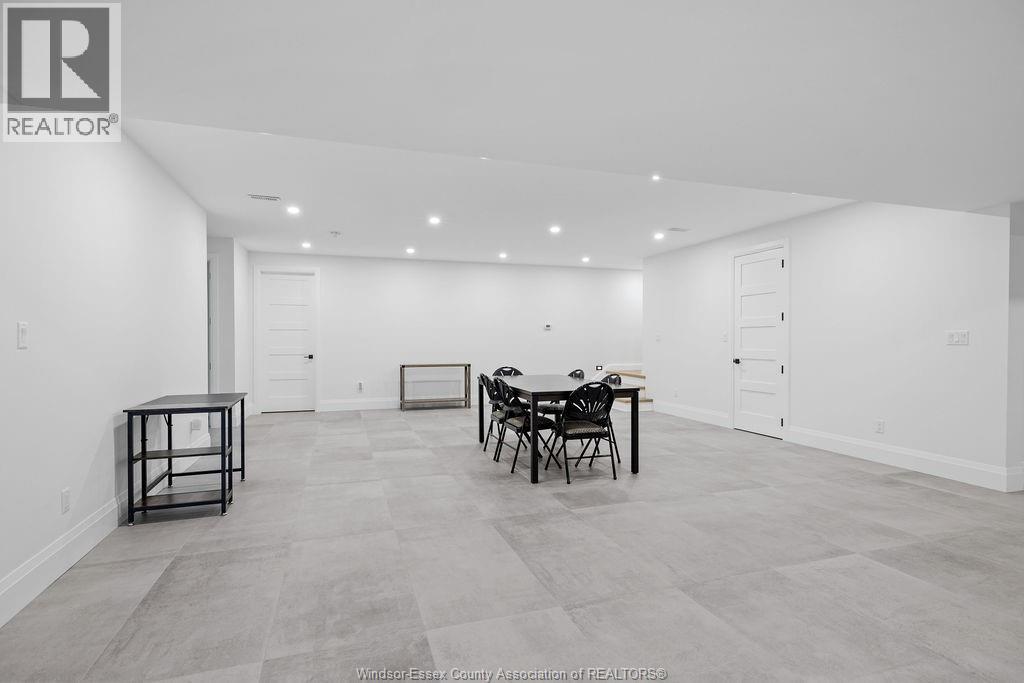 Photo 30 of 4450 Caterina Crescent, Lasalle ON