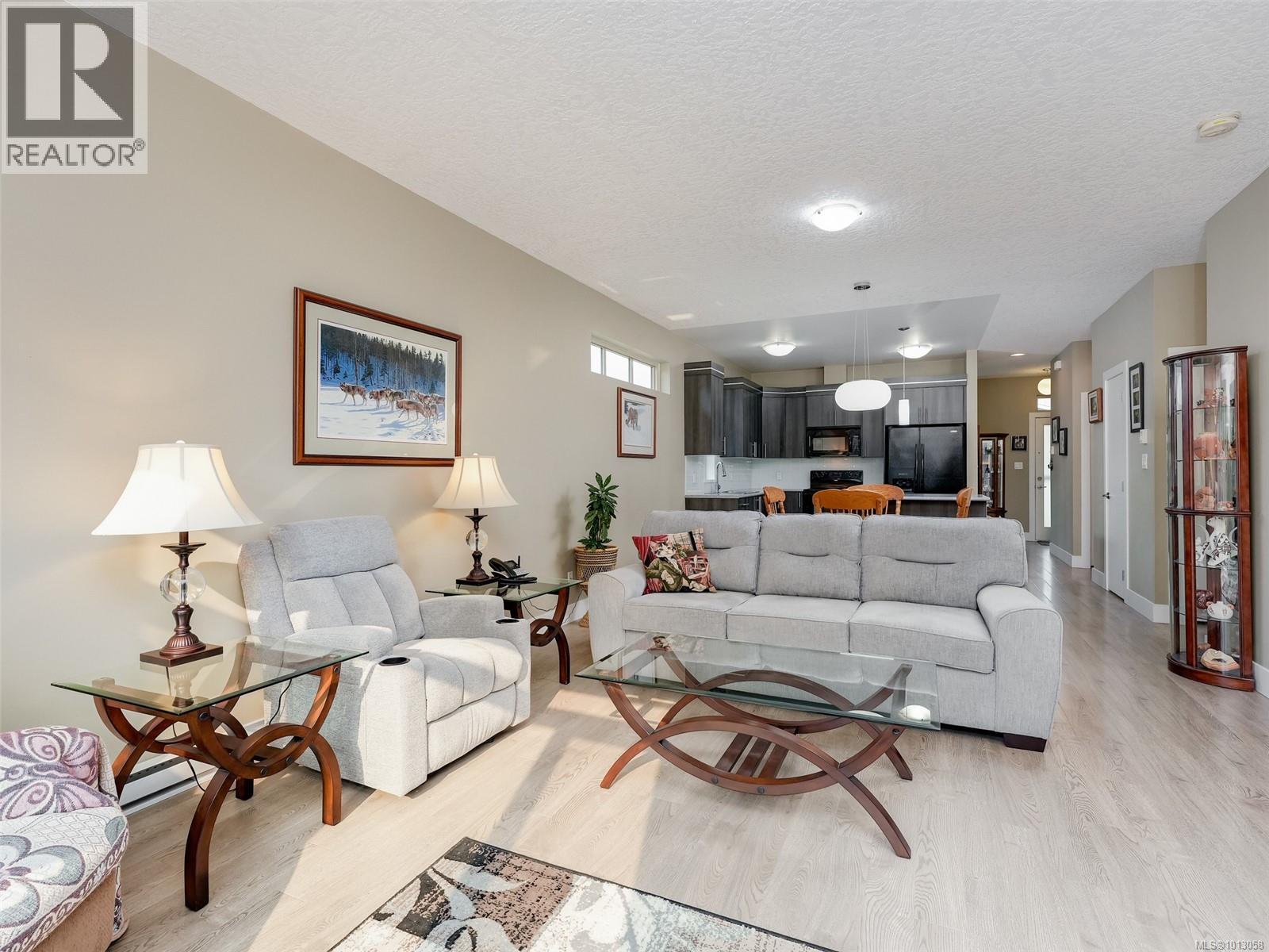 Photo 4 of 6365 Willowpark Way, Sooke BC