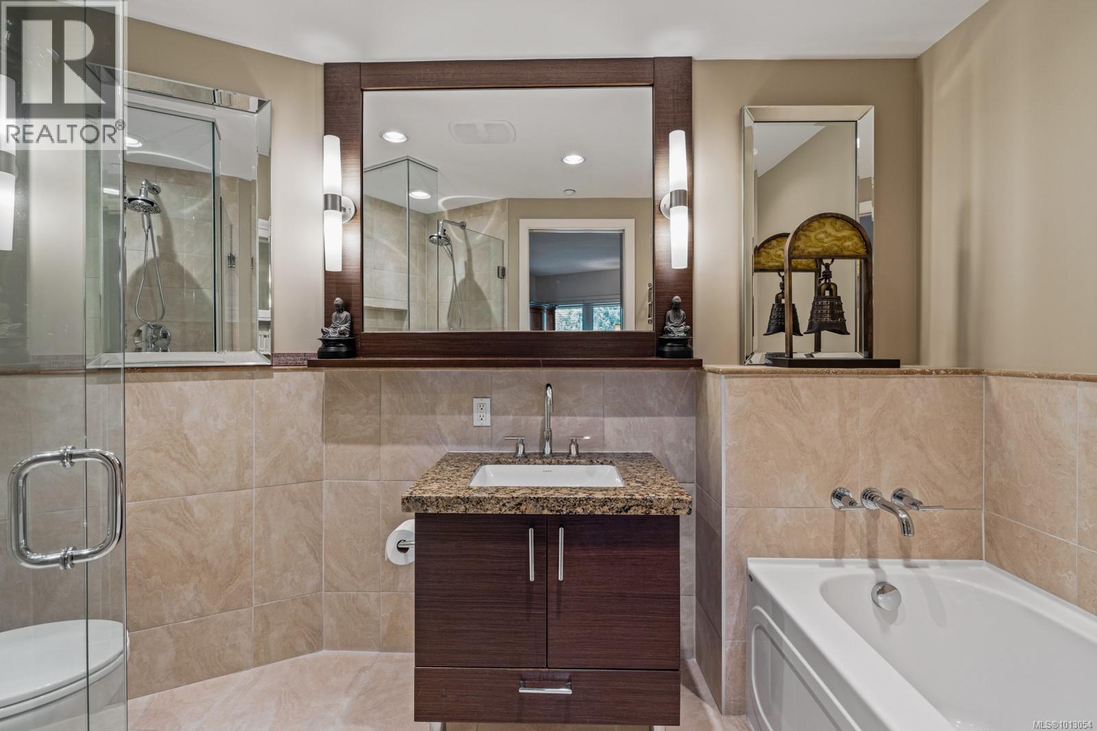 Photo 22 of 610 1400 Lynburne Pl, Langford BC