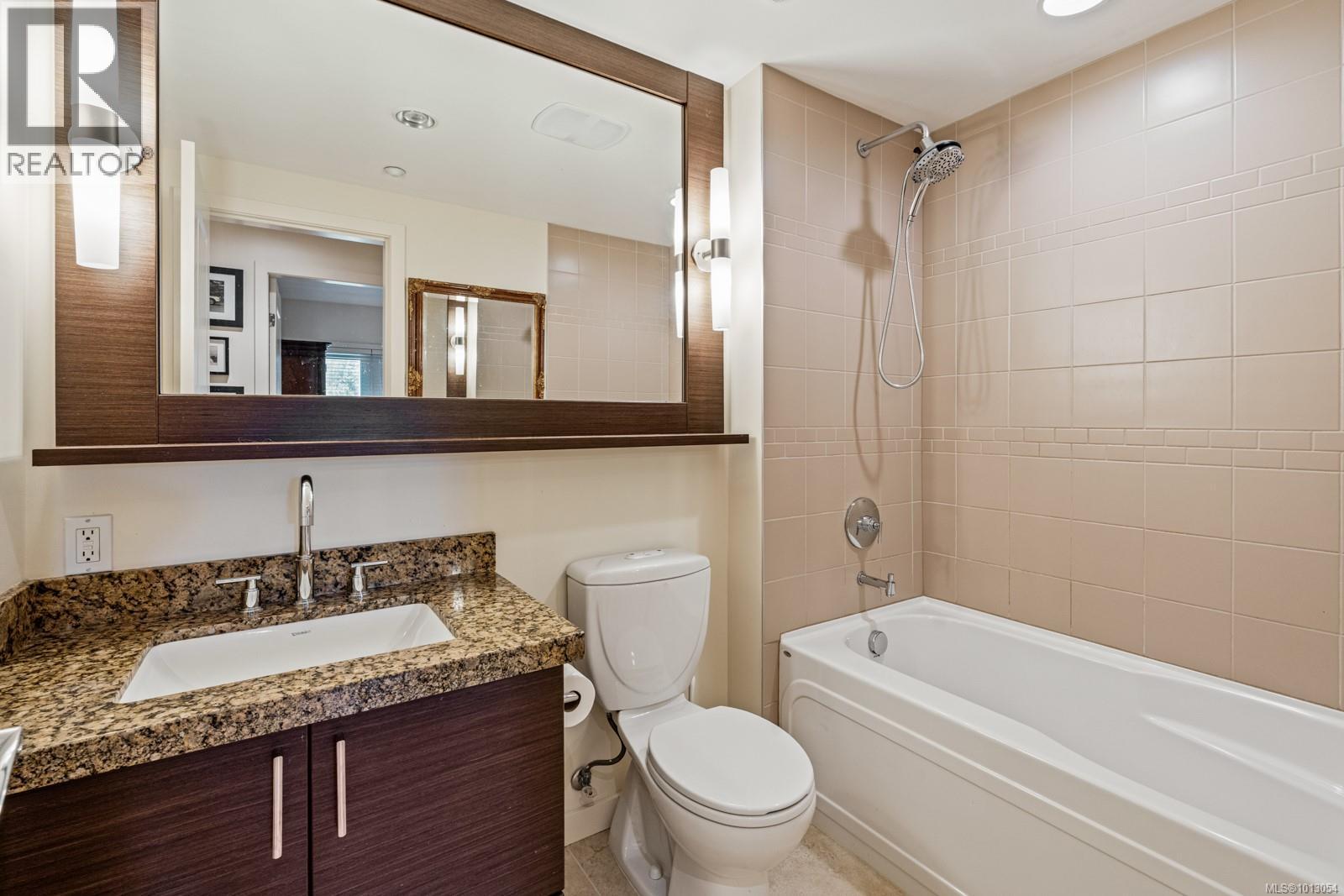 Photo 23 of 610 1400 Lynburne Pl, Langford BC
