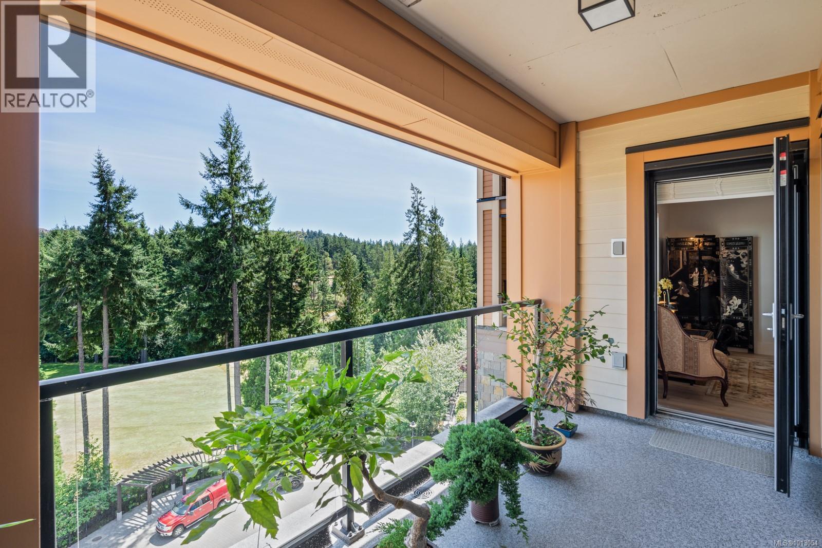 Photo 25 of 610 1400 Lynburne Pl, Langford BC