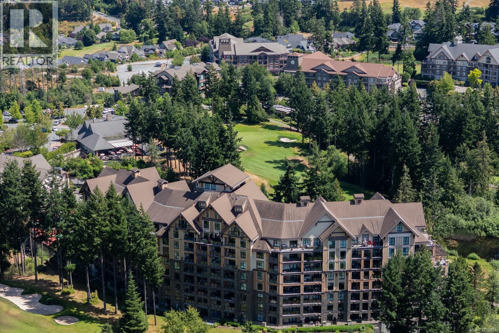 Photo 35 of 610 1400 Lynburne Pl, Langford BC
