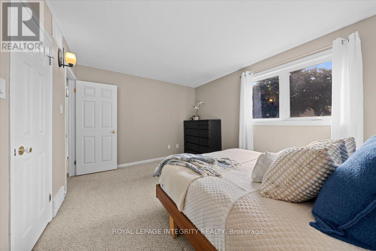 Photo 26 of 3759 Autumnwood Street, Ottawa ON