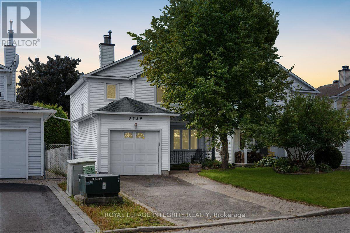 Photo 2 of 3759 Autumnwood Street, Ottawa ON