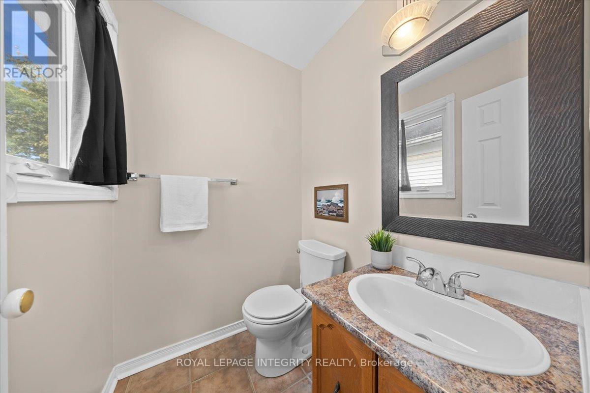 Photo 27 of 3759 Autumnwood Street, Ottawa ON