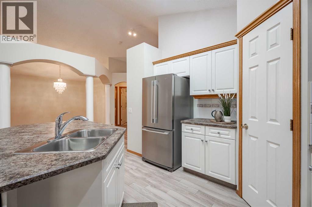 Photo 10 of 132 Chaparral Villas Se, Calgary AB