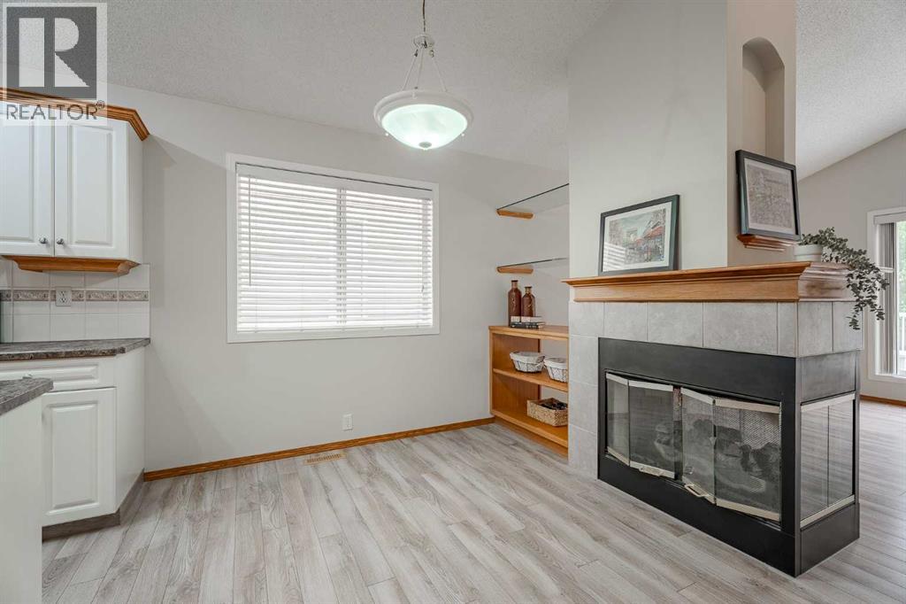Photo 14 of 132 Chaparral Villas Se, Calgary AB