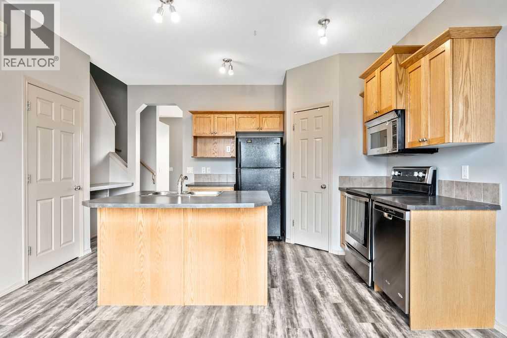 Photo 19 of 56 Covemeadow Road Ne, Calgary AB