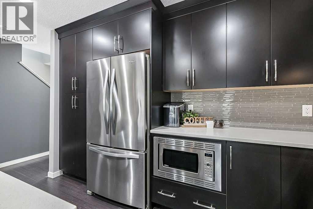Photo 10 of 241 Copperpond Parade Se, Calgary AB