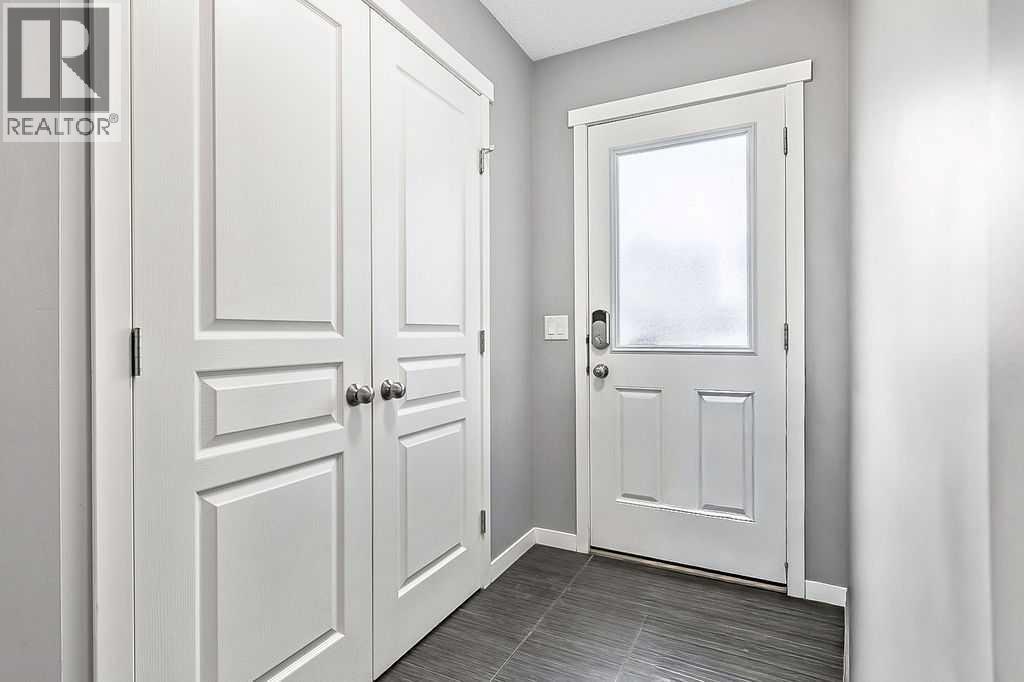 Photo 18 of 241 Copperpond Parade Se, Calgary AB