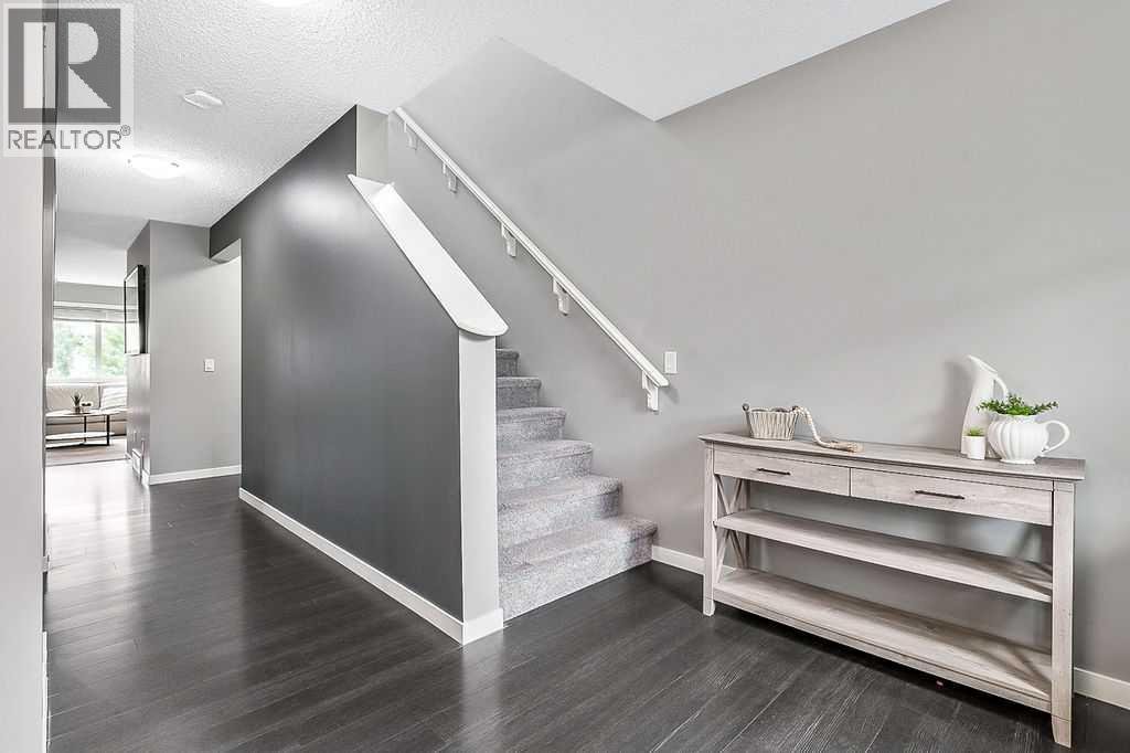 Photo 19 of 241 Copperpond Parade Se, Calgary AB