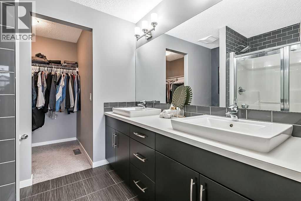 Photo 23 of 241 Copperpond Parade Se, Calgary AB
