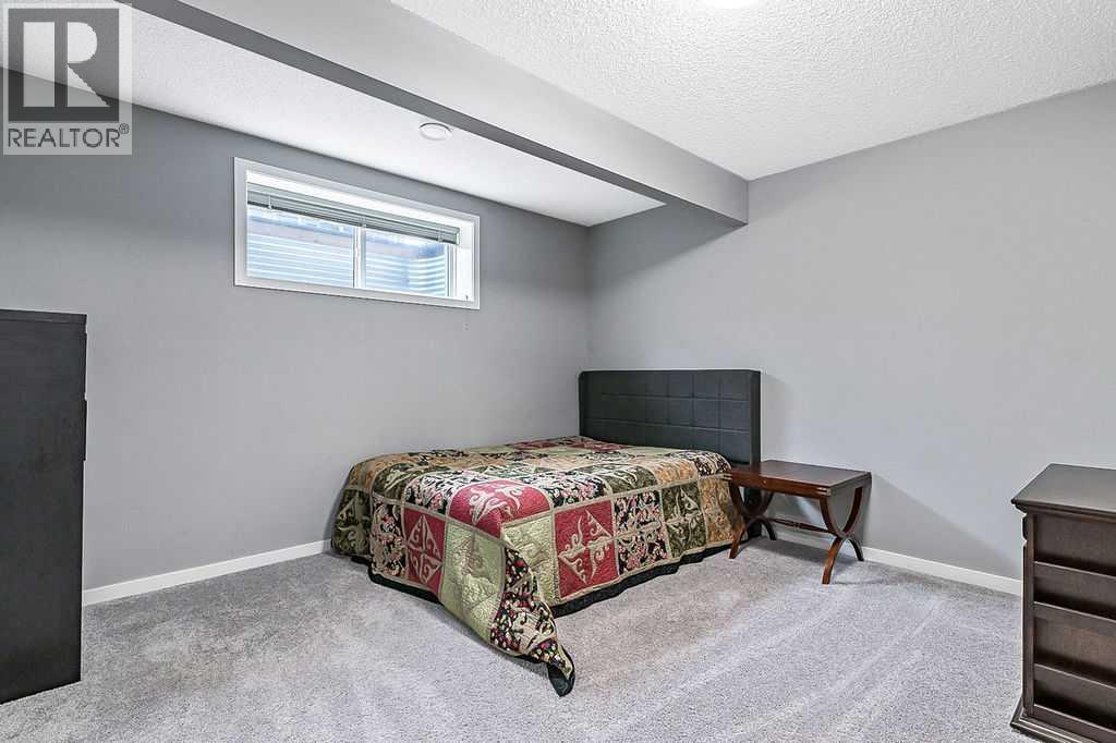 Photo 33 of 241 Copperpond Parade Se, Calgary AB