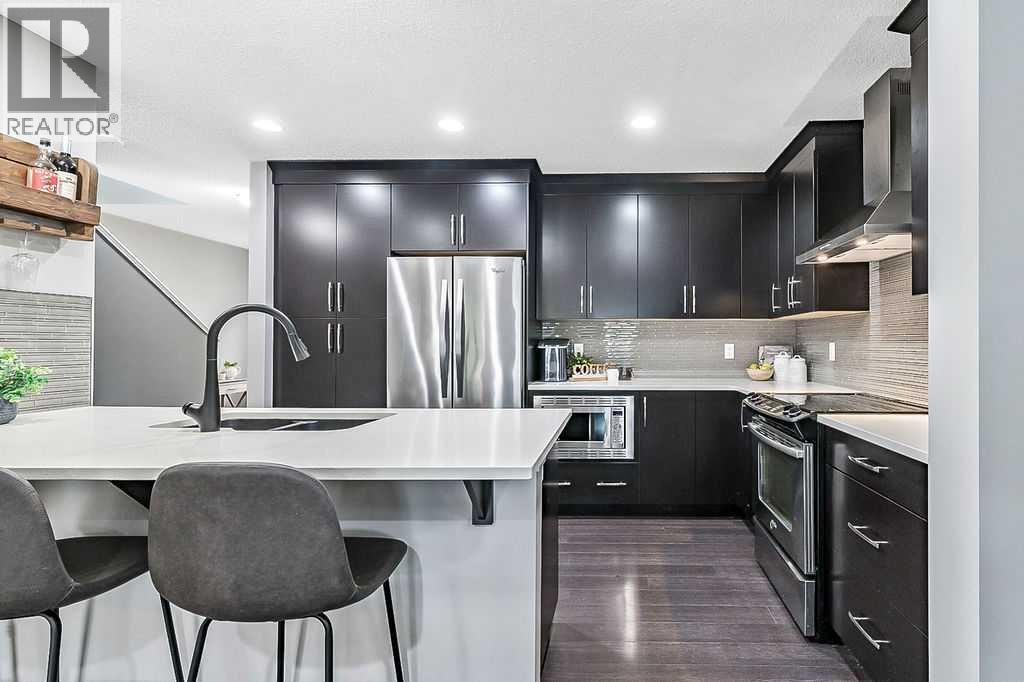 Photo 9 of 241 Copperpond Parade Se, Calgary AB