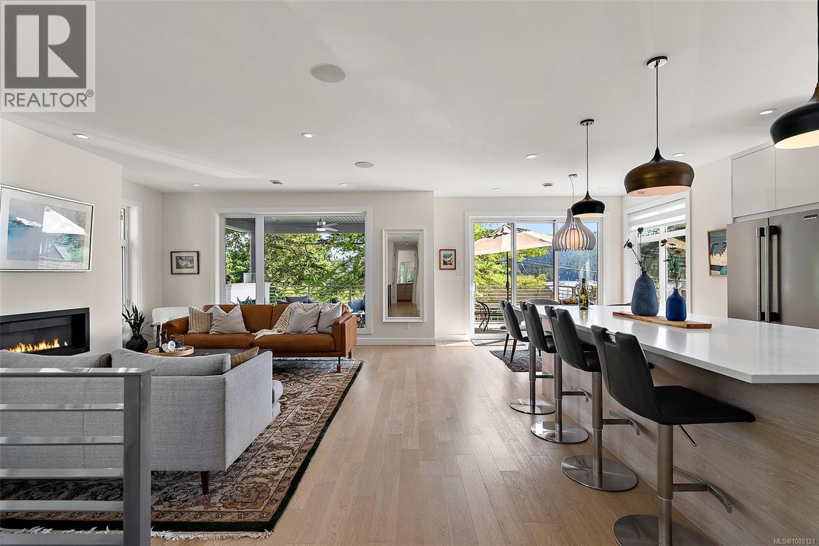 Photo 11 of 776 Harding Lane, Central Saanich BC