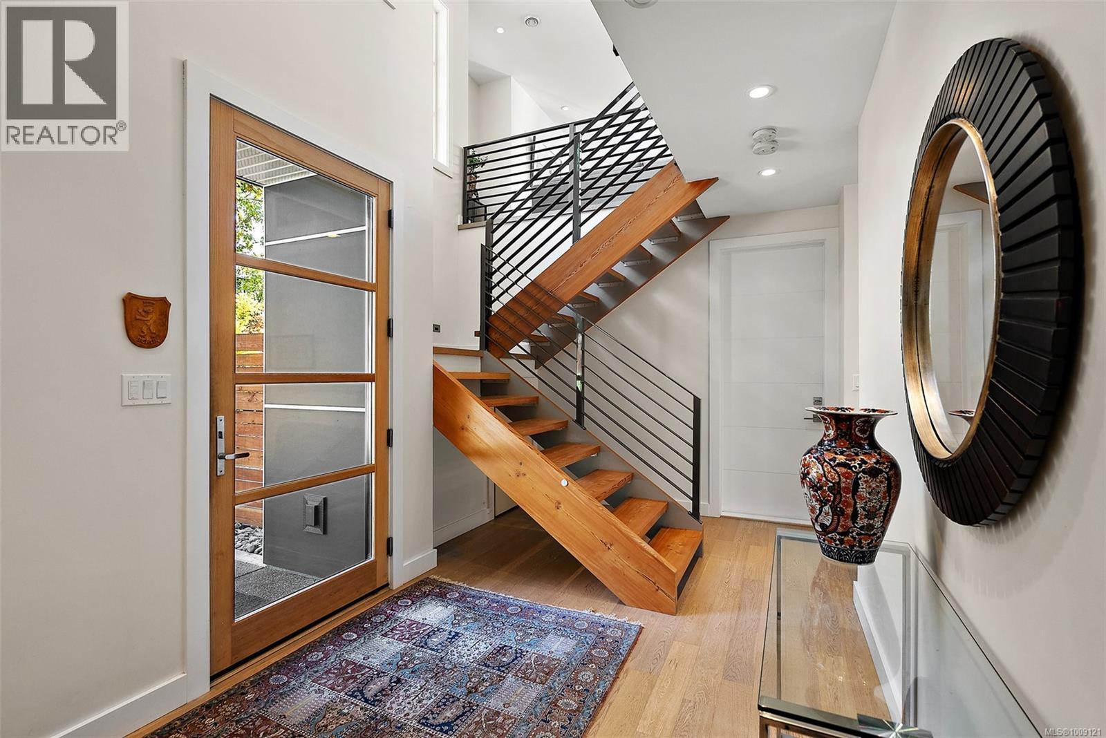 Photo 10 of 776 Harding Lane, Central Saanich BC