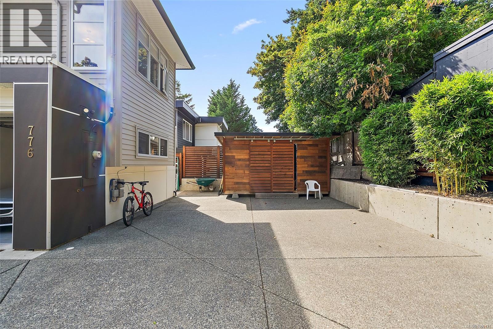Photo 36 of 776 Harding Lane, Central Saanich BC