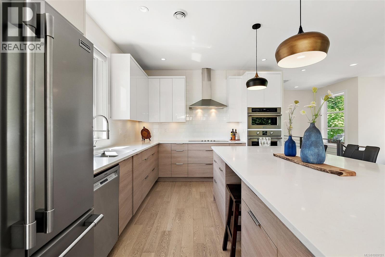 Photo 17 of 776 Harding Lane, Central Saanich BC