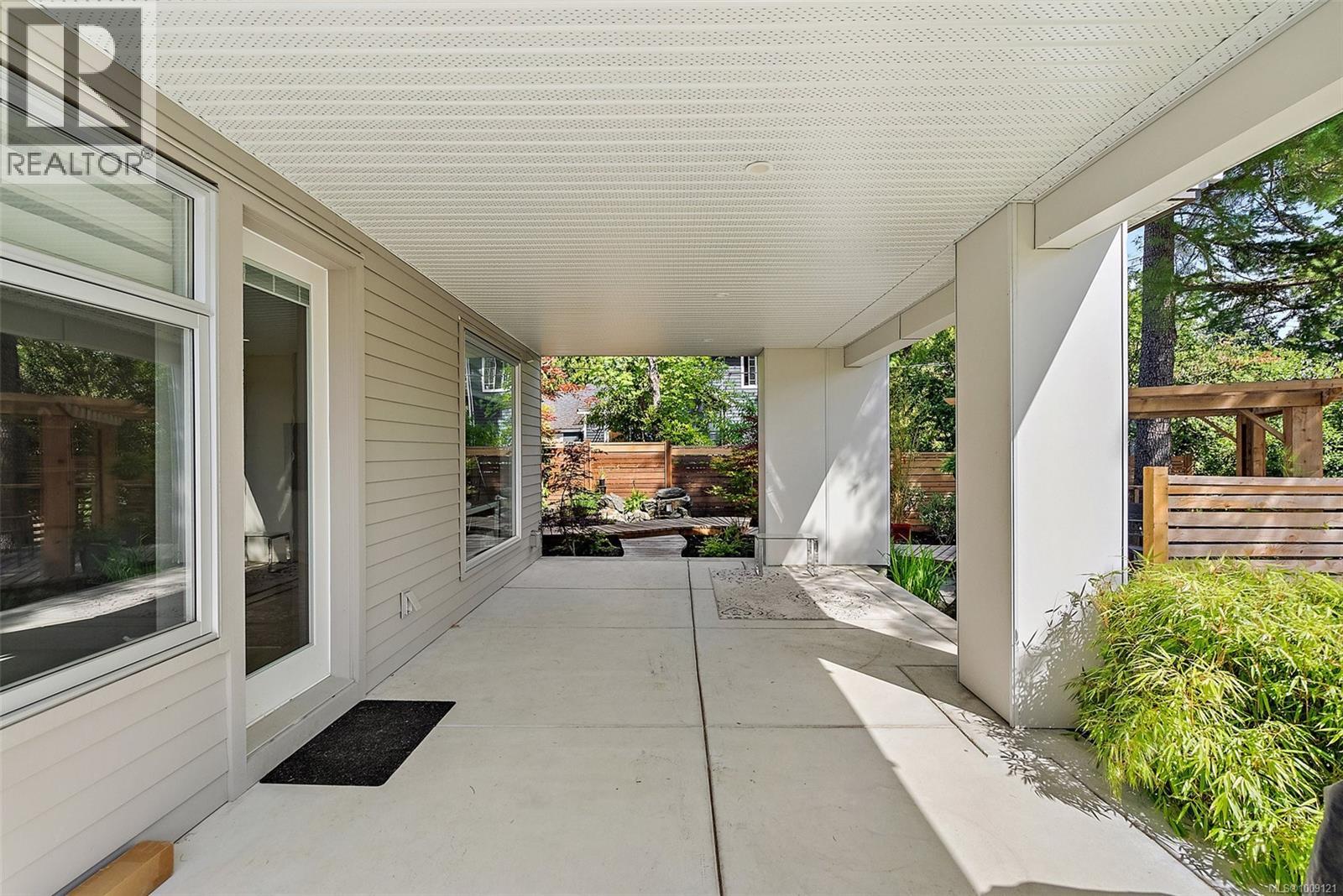Photo 33 of 776 Harding Lane, Central Saanich BC