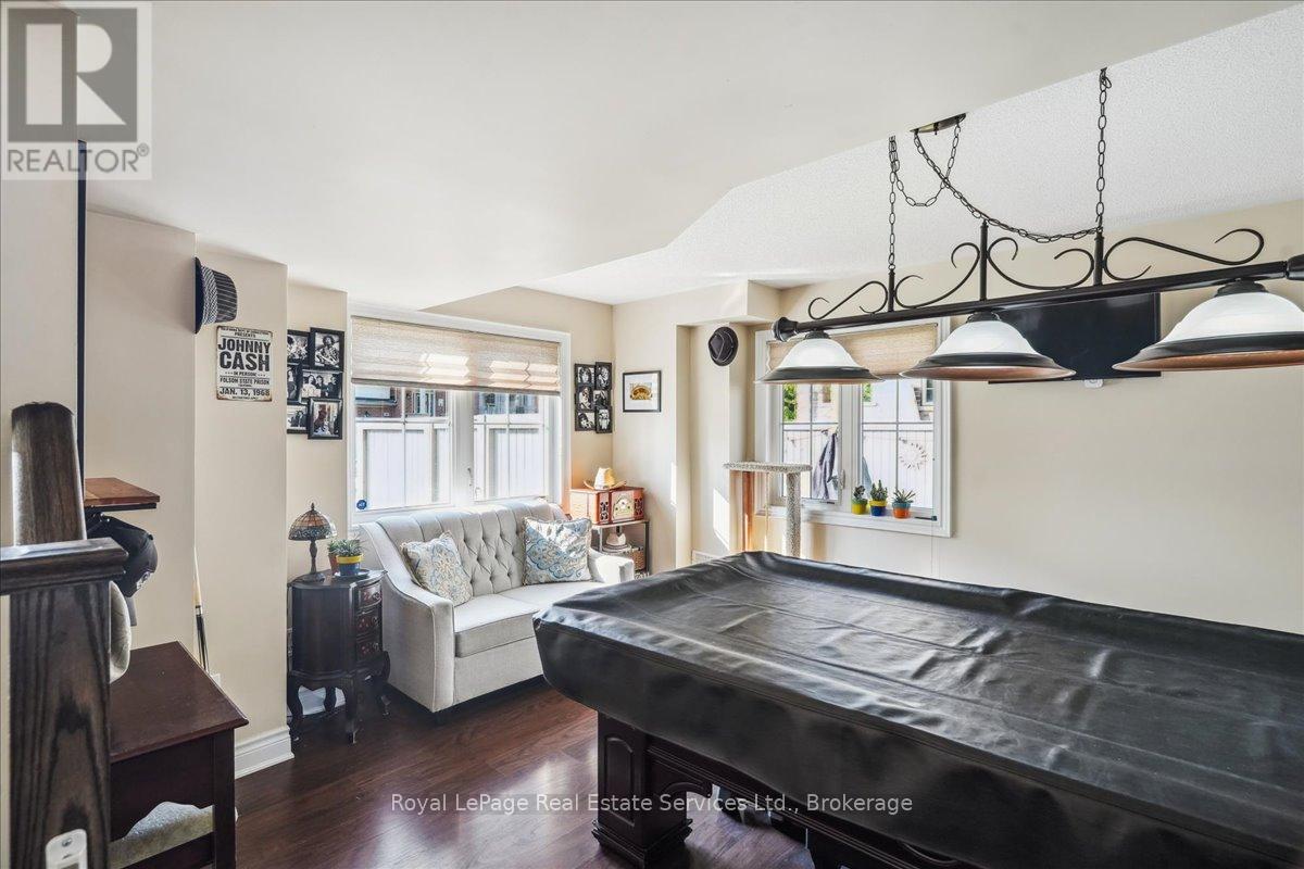 Photo 33 of 37 Rockman Crescent, Brampton ON