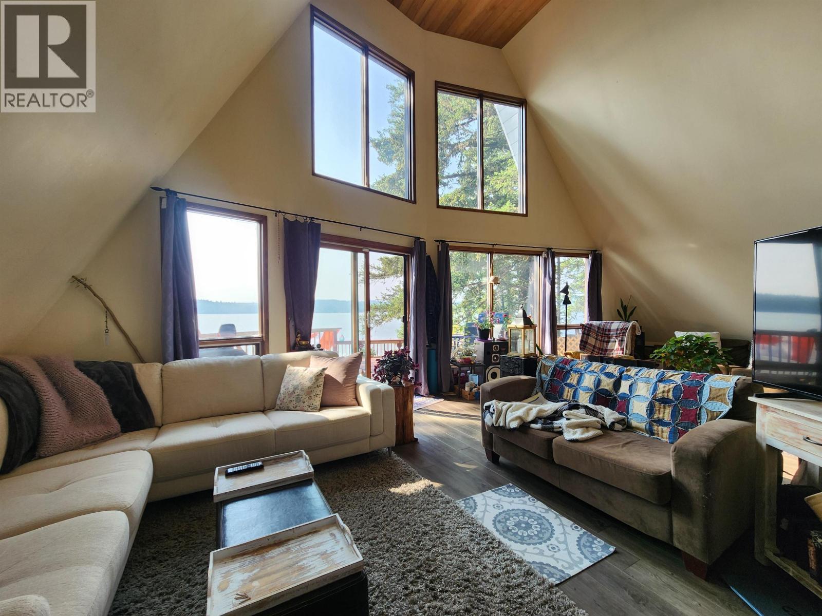 Photo 10 of 23255 Fyfe Road, Prince George BC