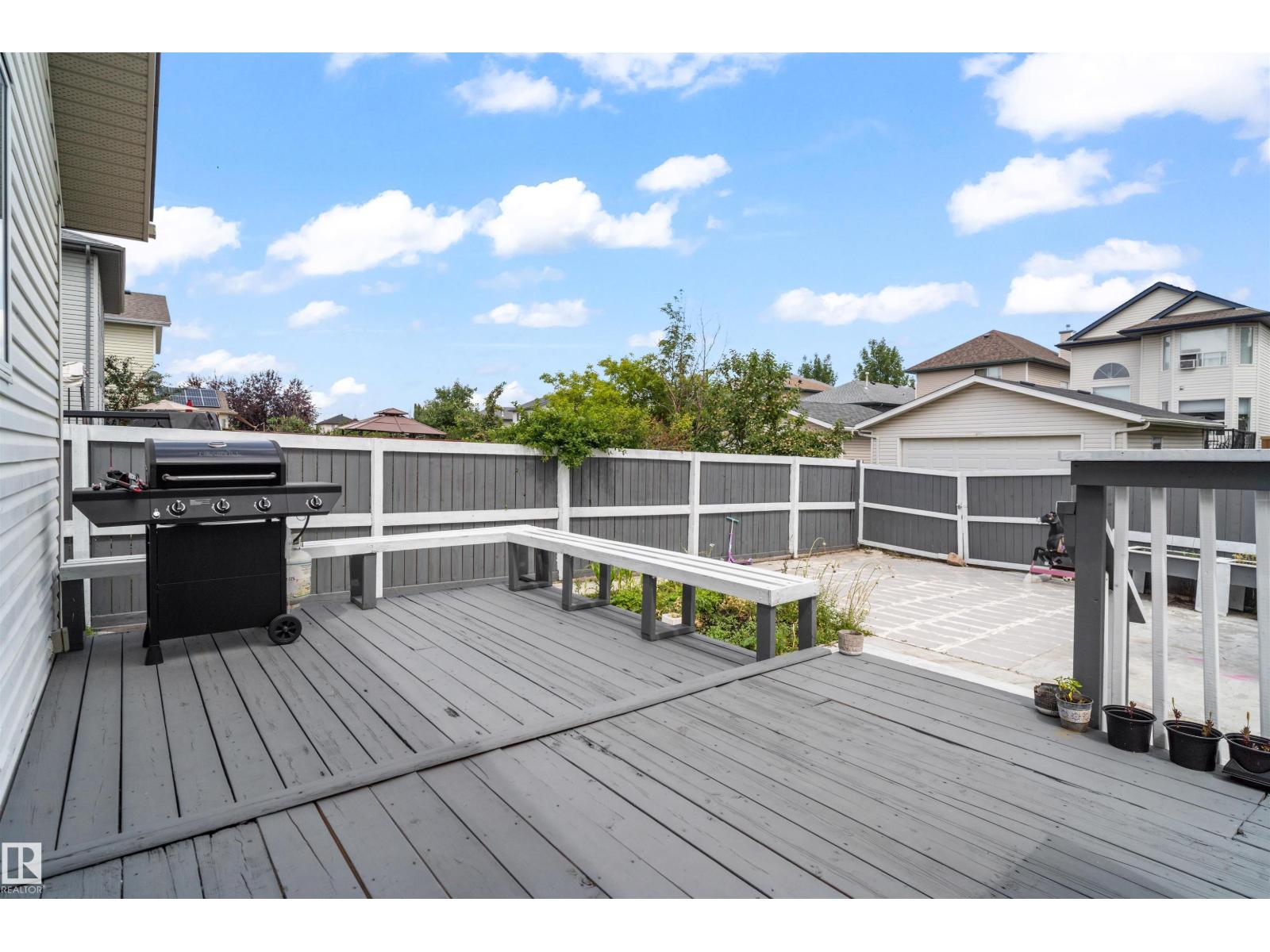 Photo 13 of 3603 23 St Nw, Edmonton AB