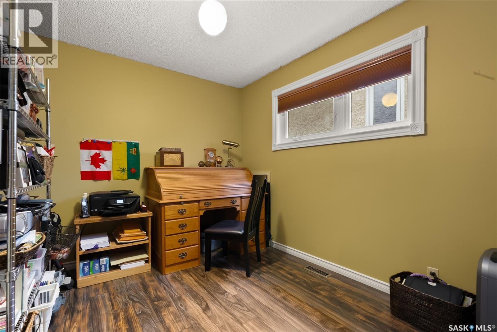 Photo 16 of 7215 Clipsham Avenue, Regina SK