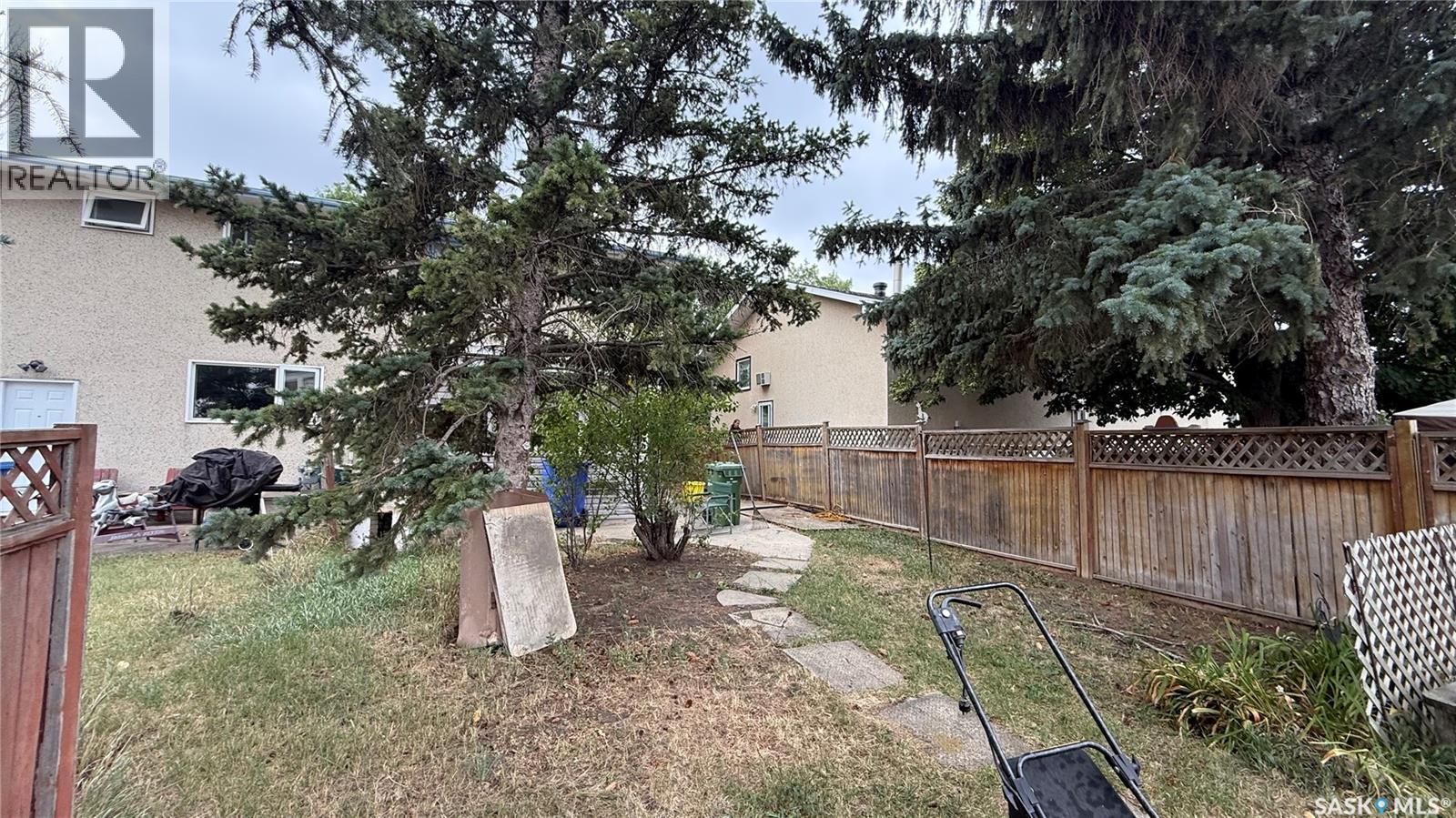Photo 17 of 161 161 Rothwell Crescent, Regina SK